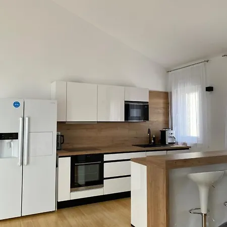 Apartment Marina Residence