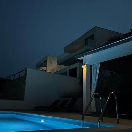 Marina Residence Apartment *